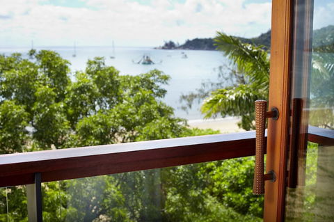 Lotus House - Kawana Tourism 1