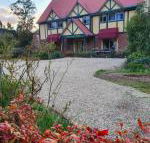 Oaktree Guest House - Kawana Tourism