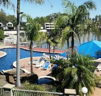 Cypress Waterfront Apartments - Kawana Tourism