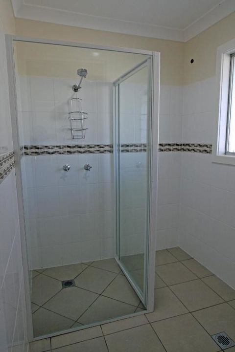 Unbeatable Waterfront Location - Kawana Tourism 5
