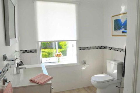 Ornee Cottage - Kawana Tourism 4