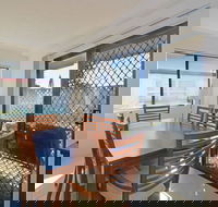 Acacia Kingscliff Town Holiday Apartment - Kawana Tourism