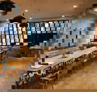 Melbourne Docklands Concavo Seaview Apartment - Kawana Tourism