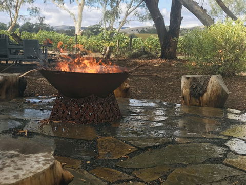 Azalea Cedar-Rose Villa - Kawana Tourism 0