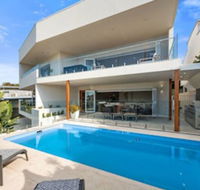 Ultimate Beach House - Kawana Tourism