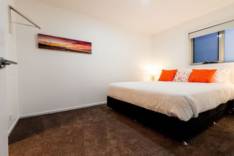 Ulverstone River Edge Apartments - Kawana Tourism 7