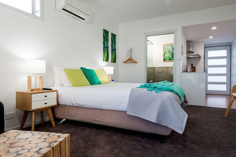 Ulverstone River Edge Apartments - Kawana Tourism 6