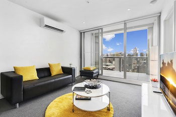 ABIGAIL, 2BDR Docklands Apartment - Kawana Tourism 0