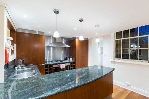 HELENA, 2BDR Fitzroy House - Kawana Tourism 6