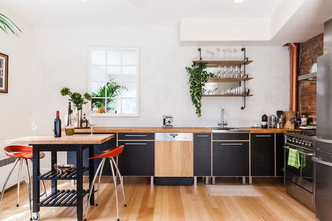 VERA, 1BDR South Melbourne Apartment - Kawana Tourism 6