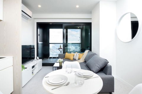 Docklands Delight - Kawana Tourism 3