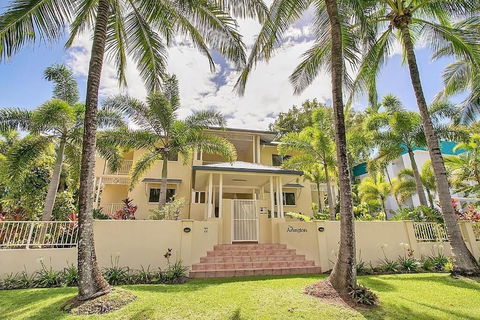 Arlington Apartments - Kawana Tourism 3