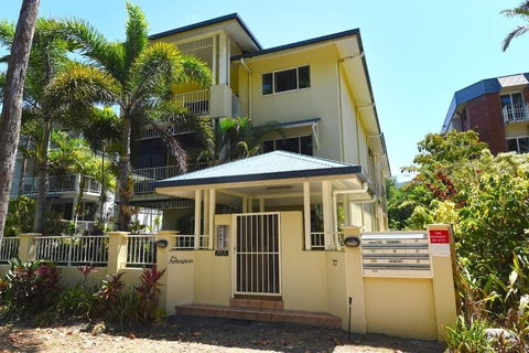 Arlington Apartments - Kawana Tourism 0