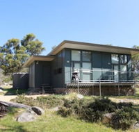 Ecocrackenback 5 'Sustainable chalet close to the slopes - Kawana Tourism