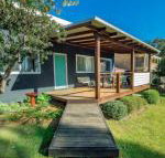 Tallowood beachfront cottage - Kawana Tourism
