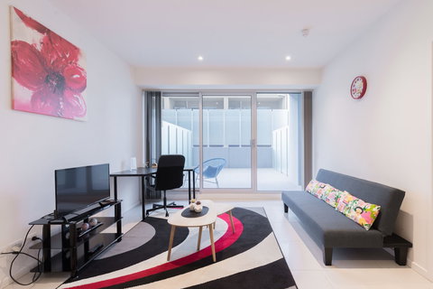 Ther Rich Stunning CBD Apartments - Kawana Tourism 2