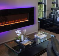 Amar Beachside Luxury - Kawana Tourism