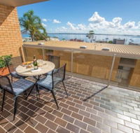 The Crest Unit 7 Shoal Bay - Kawana Tourism