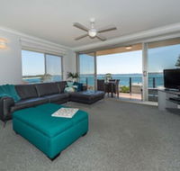 Sundeck Unit 7 - Shoal Bay - Kawana Tourism