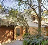 Barefoot Beach House - Shoal Bay - Kawana Tourism