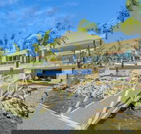 Lakehouse Family Oasis - Kawana Tourism