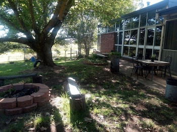 Guyra Summit Caravan Park - Kawana Tourism 4