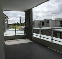 Apartment in Queens Park - Kawana Tourism