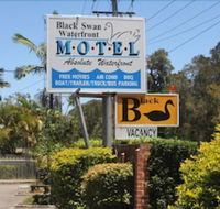 Black Swan Waterfront Motel Not Suitable for Children - Kawana Tourism