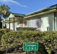 Obadiah Country Cottages - Kawana Tourism