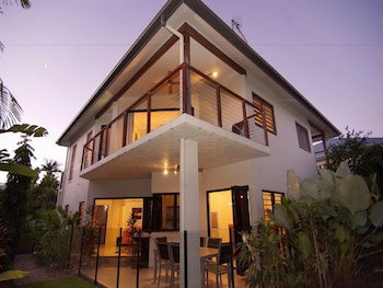 Hai Villa Port Douglas - Kawana Tourism 2