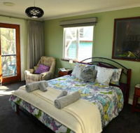 Kinsellas Water Views - Kawana Tourism