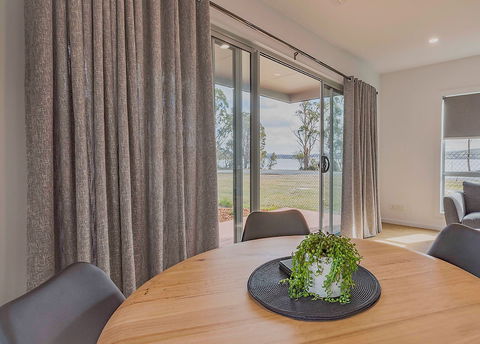 Tasman Holiday Parks - St Helens - Kawana Tourism 4