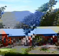 Whispering Spirit Holiday Cottages - Kawana Tourism