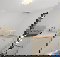 Jetty Escape - Kawana Tourism