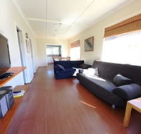 Frog Hollow at Hat Head - Kawana Tourism