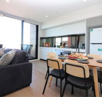 Queen of Northcote Views Rejuvenate Stays - Kawana Tourism