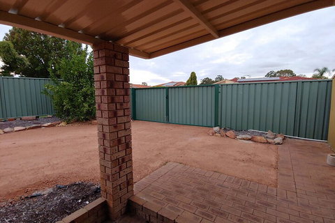 Cozy Stay At Dunstan - Kawana Tourism 5