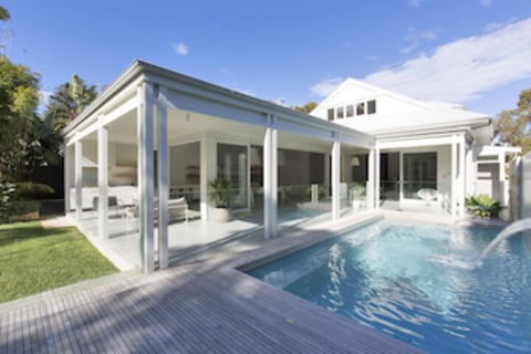 A PERFECT STAY - Coonanga Beach House - Kawana Tourism 0