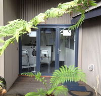 Tanjil Creek lodge - Kawana Tourism