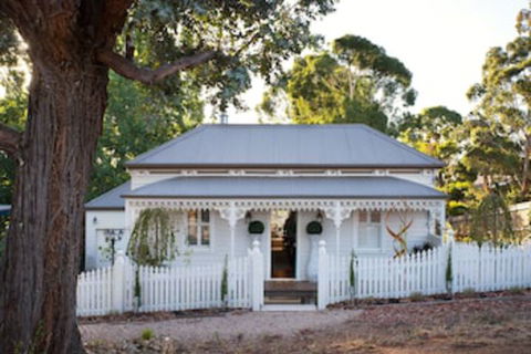 The Luxe At Daylesford - Kawana Tourism 0