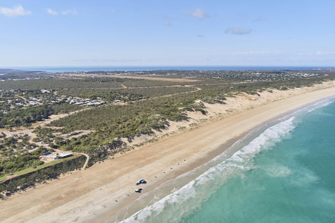RAC Cable Beach Holiday Park - Kawana Tourism 3