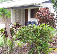 Magnetic Retreat Holiday Units - Kawana Tourism