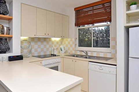 Villa Executive 2br Valley Views Resort Condo Located Within Cypress Lakes Resort (nothing Is More Central) - Kawana Tourism 6