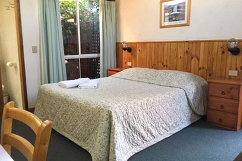 Railway Motel Myrtleford - Kawana Tourism 3