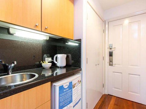 Villa Spa Executive 1br Burgundy Resort Condo Located Within Cypress Lakes Resort (nothing Is More Central) - Kawana Tourism 1