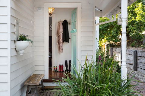 St Remy - Kawana Tourism 1