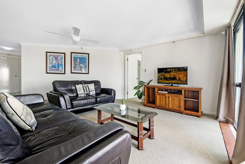 Victoria Square Apartment Broadbeach Level 9 - Kawana Tourism 4