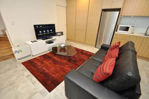 Ultimo Harris Apartments - Kawana Tourism 5