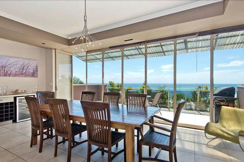 Tangalooma Sea Change - Kawana Tourism 5