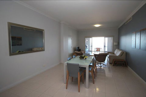 Deep Blue 12 - Kawana Tourism 4